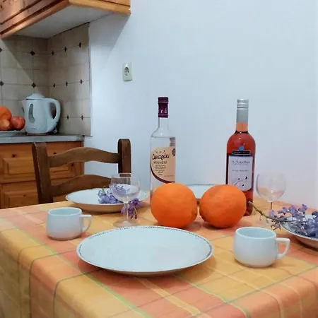 River Adrianoula Apartment *