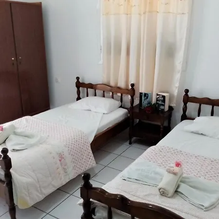 Apartamento River Adrianoula